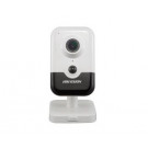 IP видеокамера Hikvision DS-2CD2423G0-IW(W) (2.8 мм) 2 Мп Wi-Fi